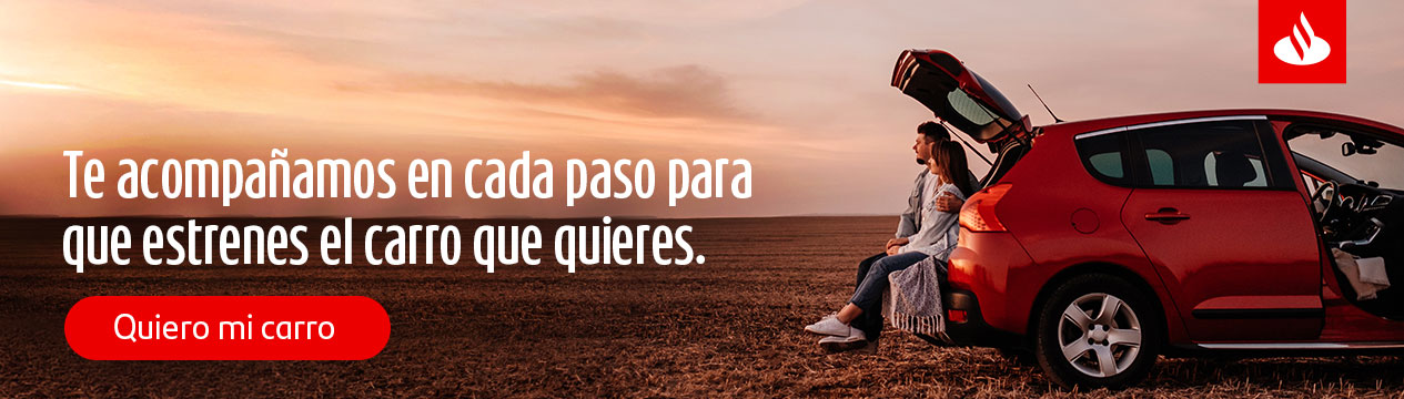 pareja con un vehículo rojo